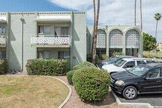 Concord  Apartments in Phoenix, AZ - Building Photo - Building Photo