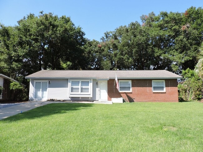 property at 3485 Rothschild Dr