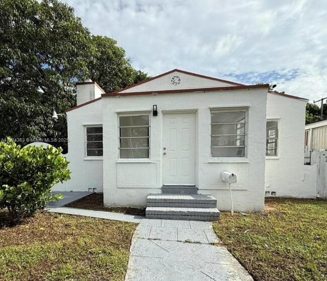 property at 955 NW 75th St