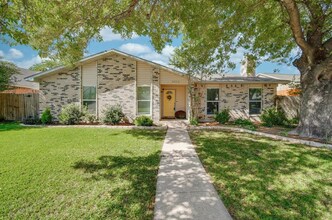 6852 Younger Dr in The Colony, TX - Building Photo - Building Photo