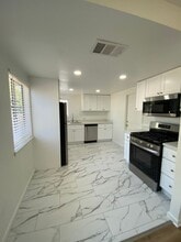 308 Acacia St in Vacaville, CA - Building Photo - Building Photo