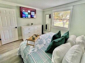885 Santa Rosa Blvd in Fort Walton Beach, FL - Building Photo - Building Photo