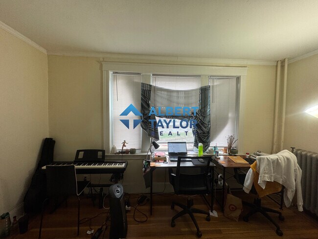 1616 Commonwealth Ave, Unit 1 in Boston, MA - Building Photo - Building Photo