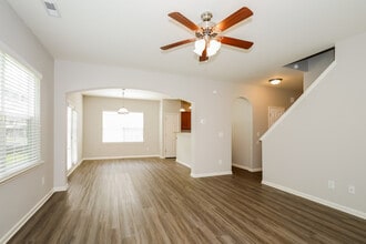 5207 Whippet Ridge Ct in Charlotte, NC - Building Photo - Building Photo