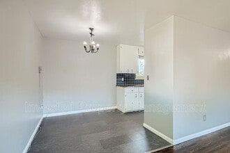 1060 S Decatur St in Denver, CO - Building Photo - Building Photo