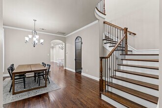 5519 Matalee Ave in Dallas, TX - Foto de edificio - Building Photo