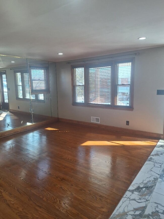 5118 Pembroke Ave in Baltimore, MD - Building Photo - Building Photo