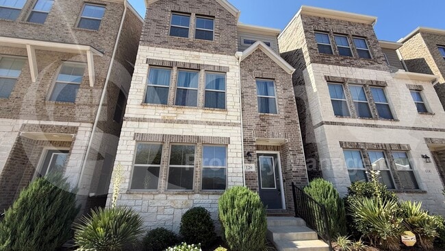 120 Settlers Wy