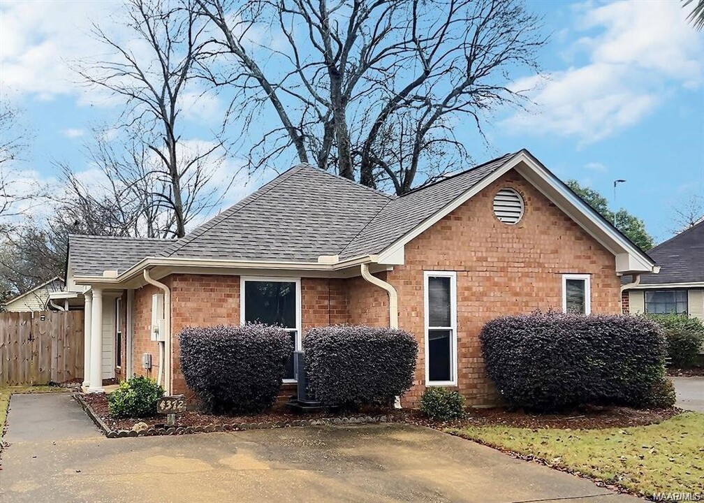 4372 Hillside Oaks, Unit 412 in Montgomery, AL - Building Photo