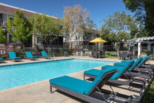 1000 Kiely in Santa Clara, CA - Building Photo