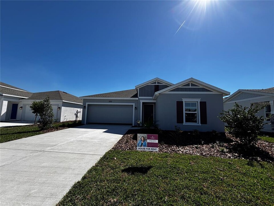 5624 Le Marin Wy in Kissimmee, FL - Building Photo