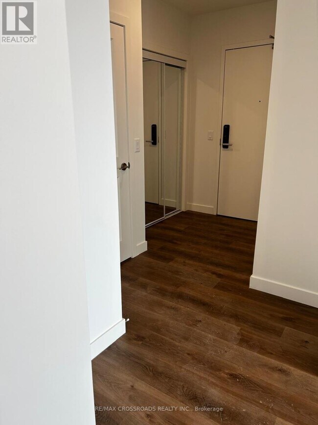 461 Green Rd in Hamilton, ON - Building Photo - Building Photo