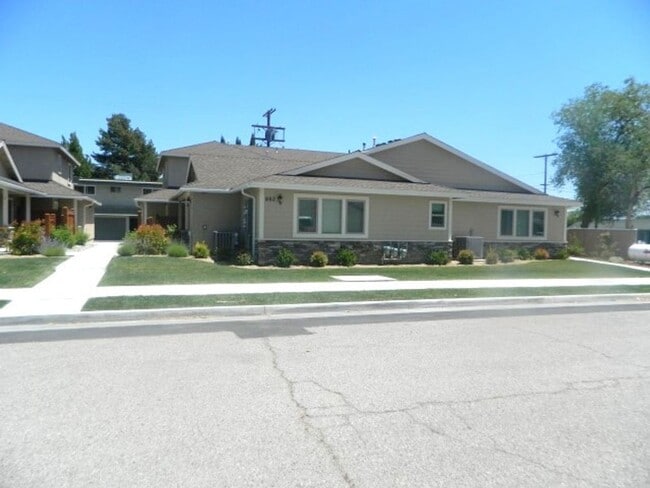 property at 662 Hammond St