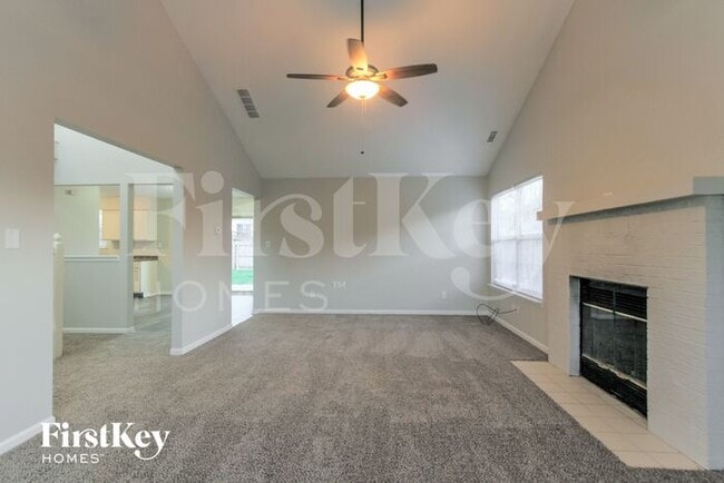 1547 Doe Ln in Greenwood, IN - Building Photo - Building Photo