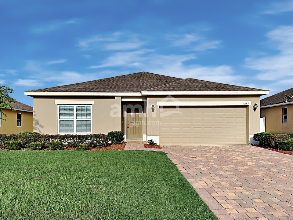 10149 Lenox St in Clermont, FL - Building Photo
