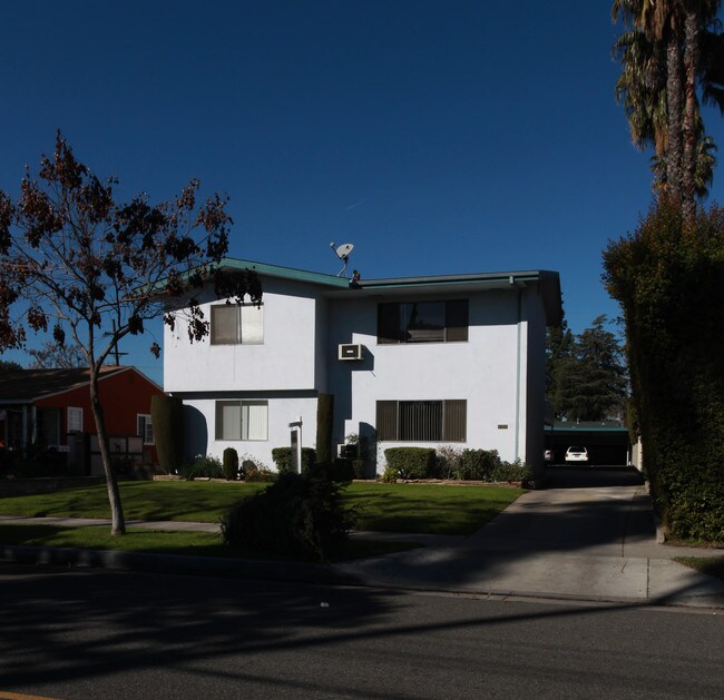 425 Allen Ave in Glendale, CA - Building Photo - Building Photo