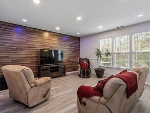 1008 Garden Square Ln in Morrisville, NC - Building Photo - Building Photo