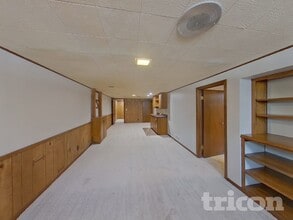 2606 65th Ave N in Minneapolis, MN - Foto de edificio - Building Photo