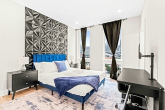 916 N Delaware Ave in Philadelphia, PA - Building Photo - Building Photo
