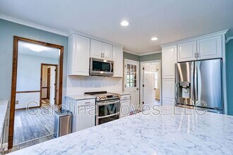 403 Rosebud Ct in Greer, SC - Building Photo - Building Photo