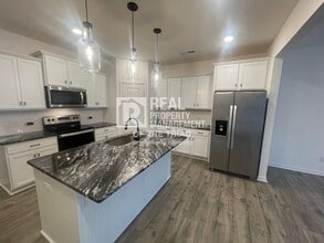 207 Solacium Ln in Greensboro, NC - Building Photo - Building Photo