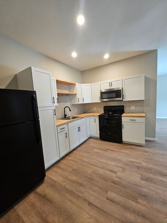 property at 2891 NY-444