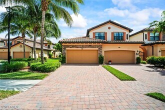 28021 Cookstown Ct in Bonita Springs, FL - Building Photo - Building Photo