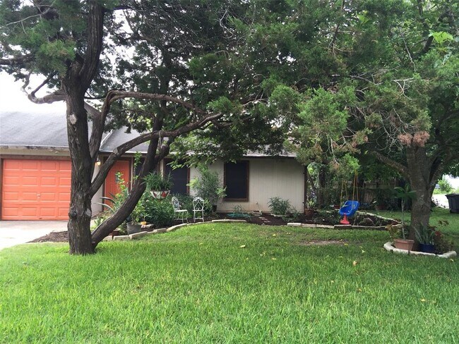 7907 Dunn St in Austin, TX - Building Photo - Building Photo