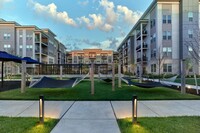 Compass at The Grove in Newark, DE - Foto de edificio - Building Photo