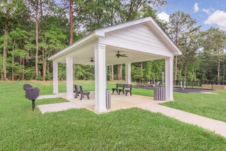 Peaks of Ruston - Senior living in Ruston, LA - Foto de edificio - Building Photo