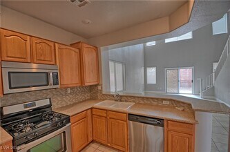 2277 Summer Home St in Las Vegas, NV - Building Photo - Building Photo