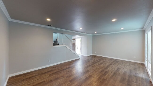 1798 Crestmont Pl in Costa Mesa, CA - Building Photo - Building Photo