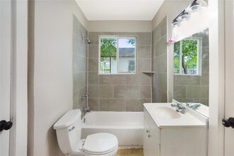 5313 Firnat St in Houston, TX - Building Photo - Building Photo