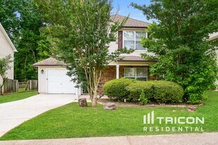 815 Tramore Dr in Stockbridge, GA - Building Photo