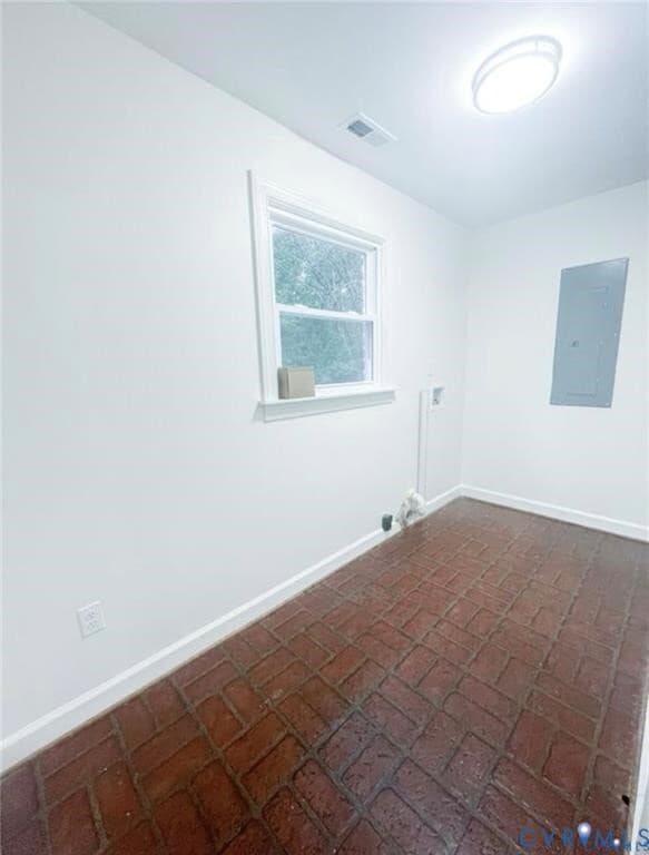 4624 Bruce Rd in Chester, VA - Building Photo - Building Photo