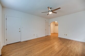 2614 41st St NW in Washington, DC - Building Photo - Building Photo