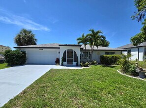 1914 Ottersrest Ln in Cape Coral, FL - Building Photo - Building Photo