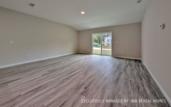 13708 Majestic Ct in Jacksonville, FL - Building Photo - Building Photo