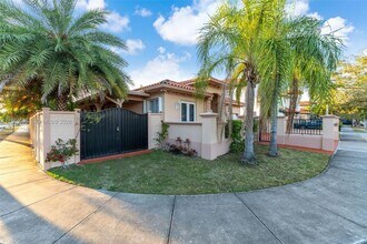 2280 SW 152nd Pl in Miami, FL - Building Photo - Building Photo
