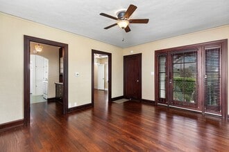820 W Nutmeg St in San Diego, CA - Building Photo - Building Photo