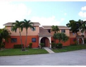 50 SE 12th St-Unit -230 in Boca Raton, FL - Building Photo - Building Photo
