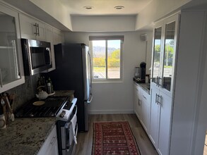 959 Intrepid Ct in Del Mar, CA - Building Photo - Building Photo