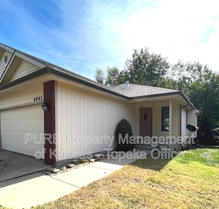 4941 SW 19th St in Topeka, KS - Building Photo