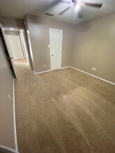 2110 95th St in Lubbock, TX - Building Photo - Building Photo