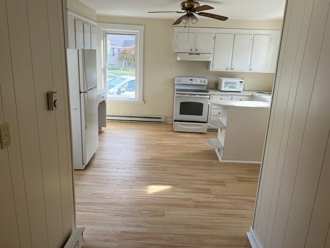 477 N Main St, Unit 477 #1 in Mansfield, MA - Building Photo - Building Photo