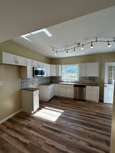 49 Fallbrook St in Carbondale, PA - Building Photo - Building Photo