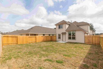 25246 Sanitas Valley Dr in Porter, TX - Building Photo - Building Photo