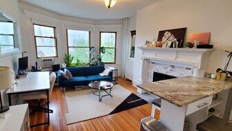 1137 Massachusetts Ave in Cambridge, MA - Building Photo