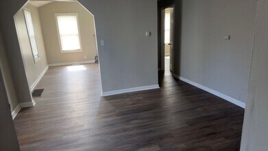 1163 Howell St in St. Louis, MO - Building Photo - Building Photo