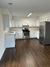 6 Magnolia Ct in Madison, NJ - Building Photo - Building Photo